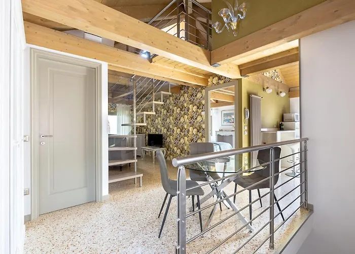 Ca' Cappello 2 With Canal View Διαμέρισμα Βενετία