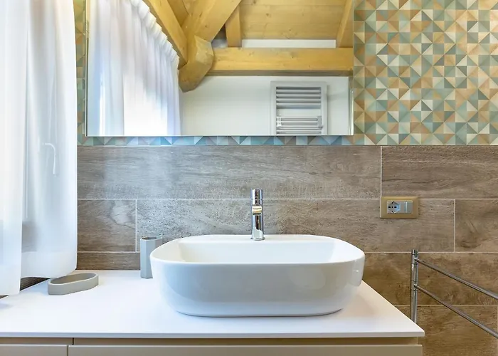 Ca' Cappello 2 With Canal View *