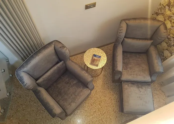 Ca' Cappello 2 With Canal View *