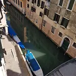 Ca' Cappello 2 With Canal View Lejlighed *