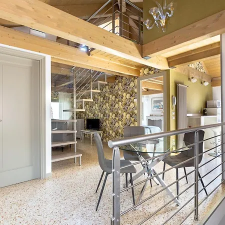 Ca' Cappello 2 With Canal View Apartment Venice