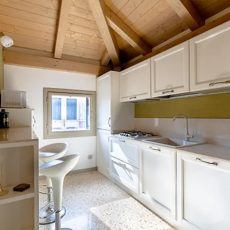 Ca' Cappello 2 With Canal View Apartment Venice