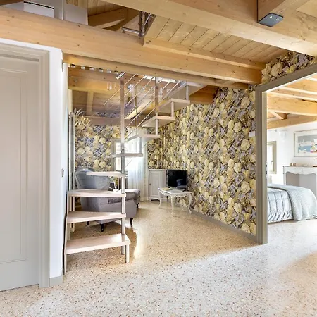 Ca' Cappello 2 With Canal View