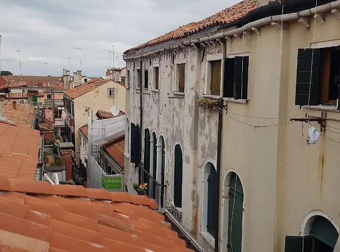 Ca' Cappello 2 With Canal View Venetië